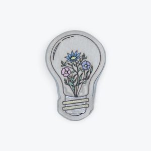 Lightbulb W/Flowers Magnet